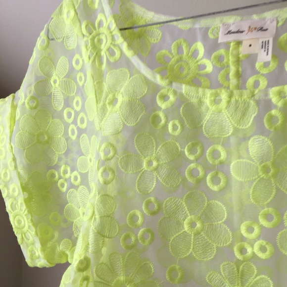 ANTHROPOLOGIE Lime Sheer Embroidered Floral Top - Picture 5 of 8